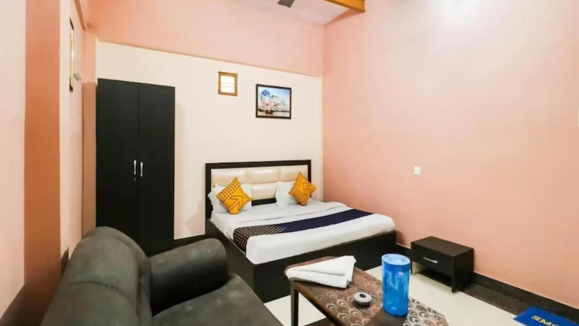 Grg H R Guest House Varanasi Near Dashashwamedh Ghat Hotel