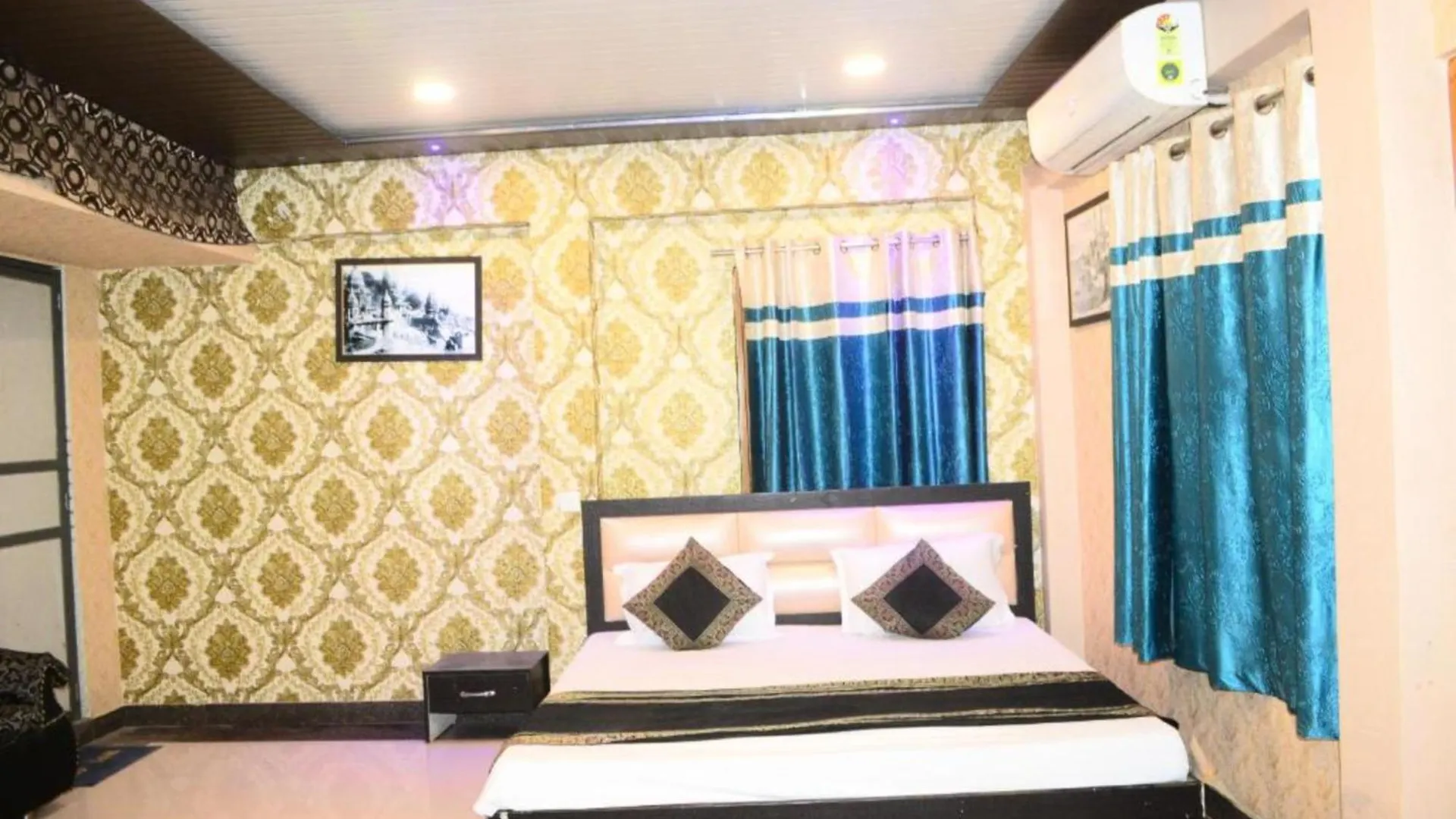 *** Hotel Grg H R Guest House Varanasi Near Dashashwamedh Ghat Inde